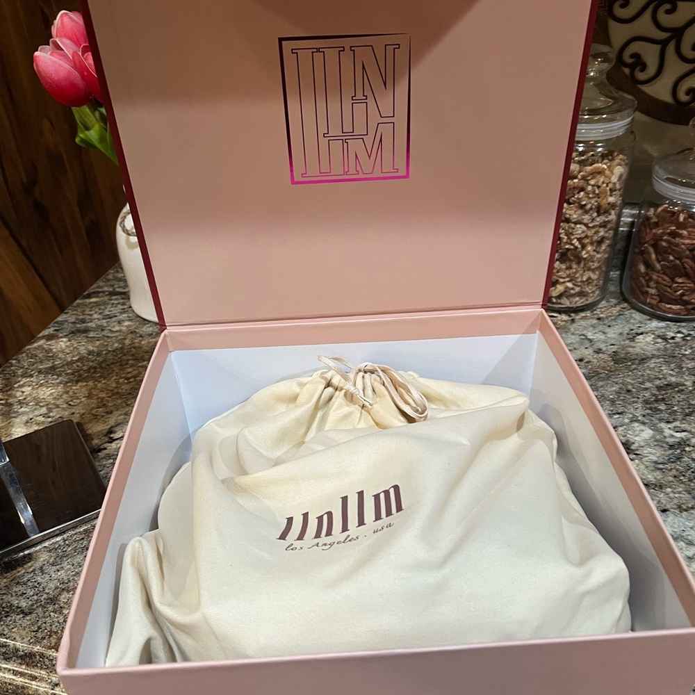 New Designer llnllm - Woman's Exclusive Bag- MAJIETOTE  TOTE - Picture 10 of 10